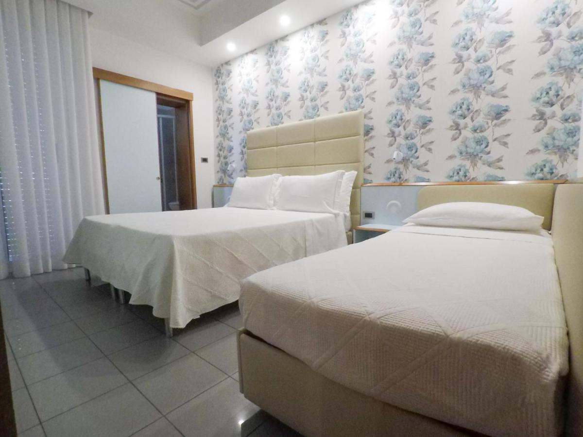 Hotel Gaby Ρίμινι Εξωτερικό φωτογραφία
