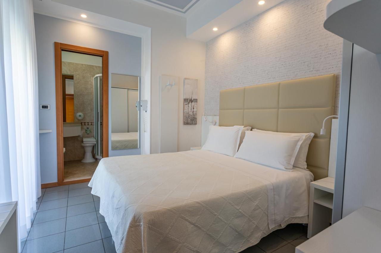 Hotel Gaby Ρίμινι Εξωτερικό φωτογραφία