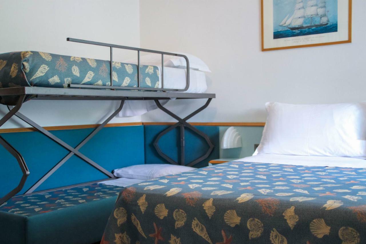 Hotel Gaby Ρίμινι Εξωτερικό φωτογραφία
