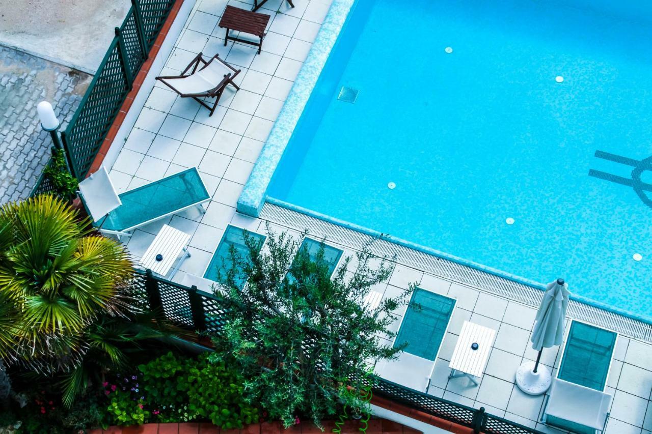 Hotel Gaby Ρίμινι Εξωτερικό φωτογραφία